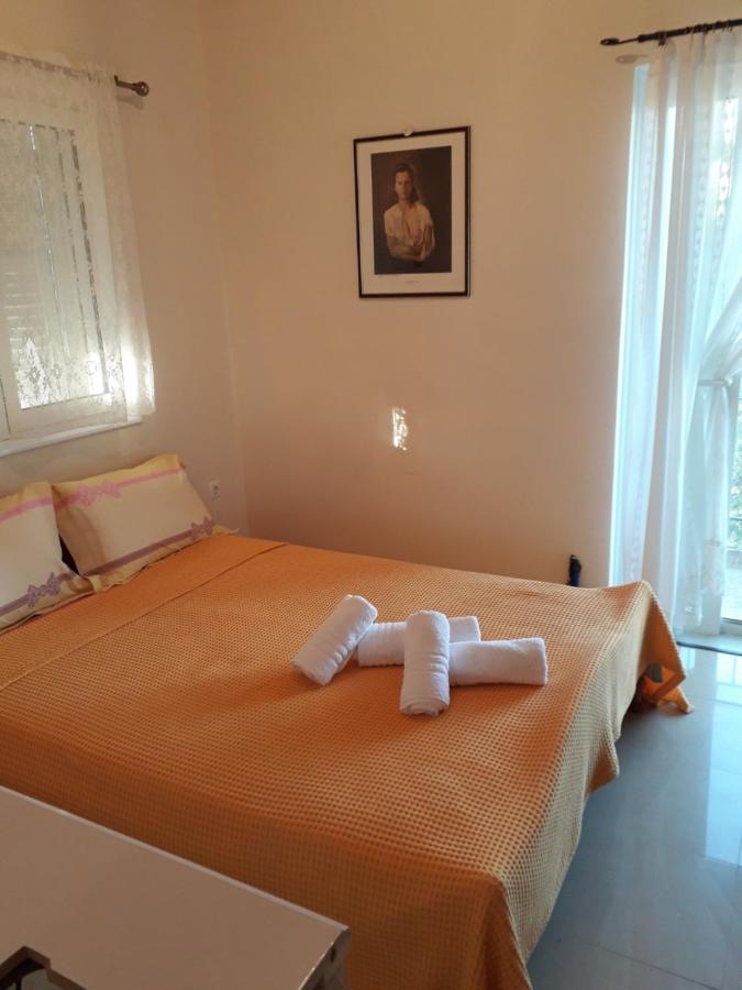 Soula House Apartment Nydri  Ngoại thất bức ảnh